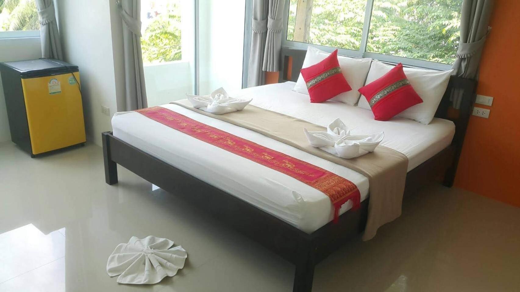 Phangan Guest House Тонгсала Екстериор снимка